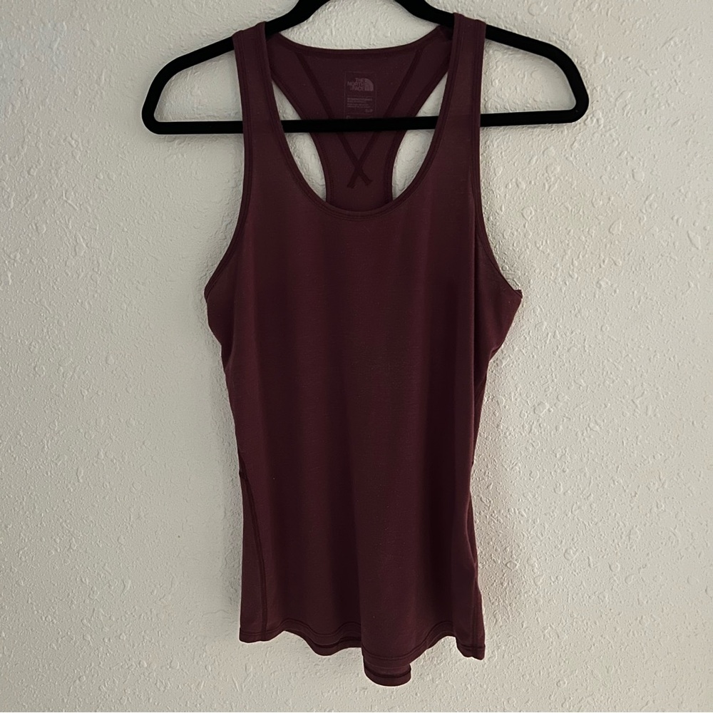 The North Face tank (M)